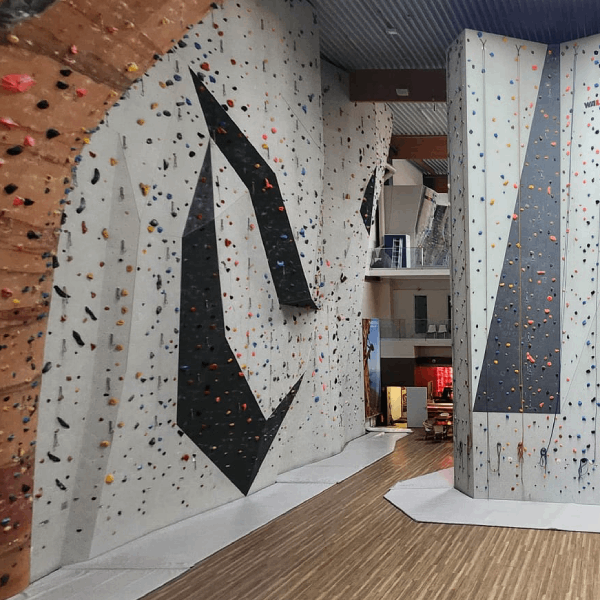 Felswerk Landau Kletterwände